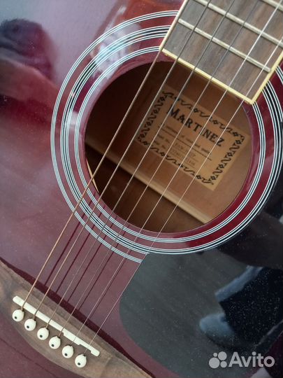 Акустическая гитара martinez