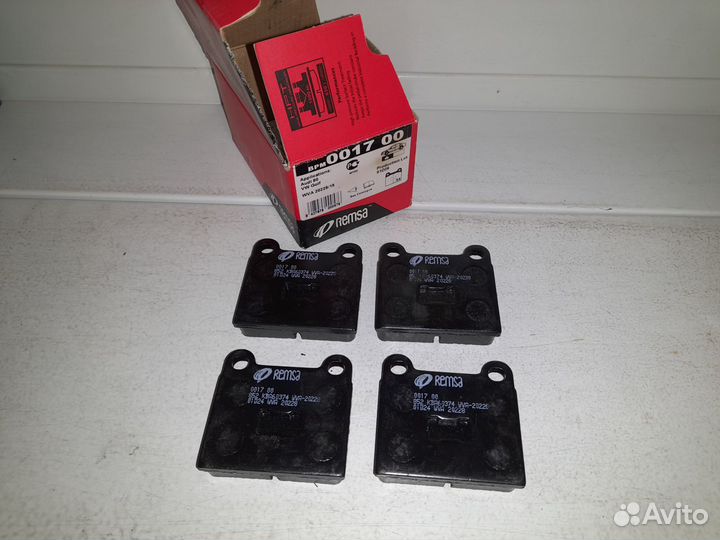 Audi / VW Колодки тормозные передние