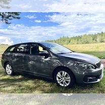 Peugeot 308 1.5 AT, 2019, 92 600 км, с пробегом, цена 1 495 000 руб.