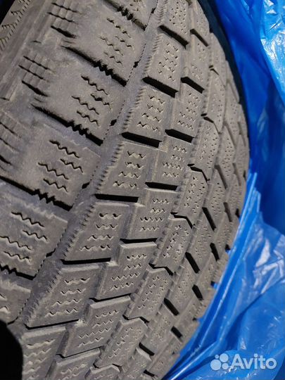 Hankook Radial RA18 255/55 R18 J