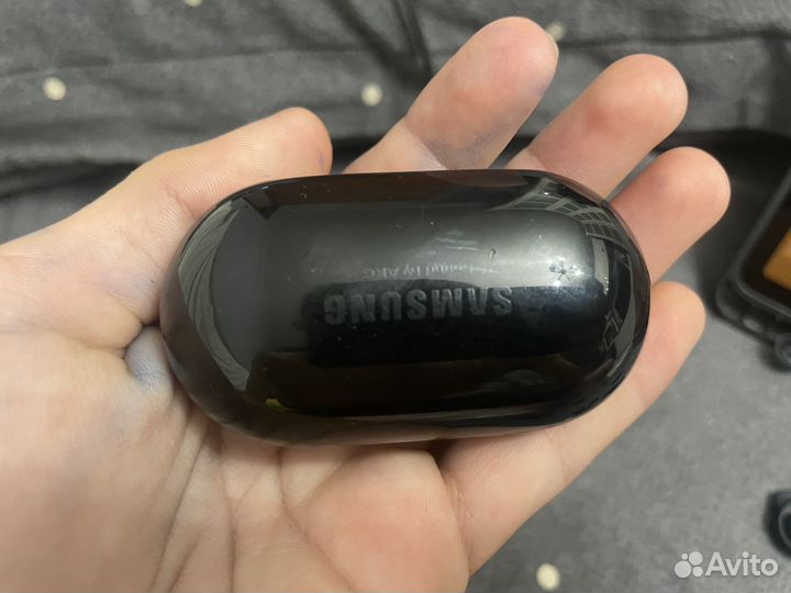 Беспроводные наушники samsung galaxy buds+