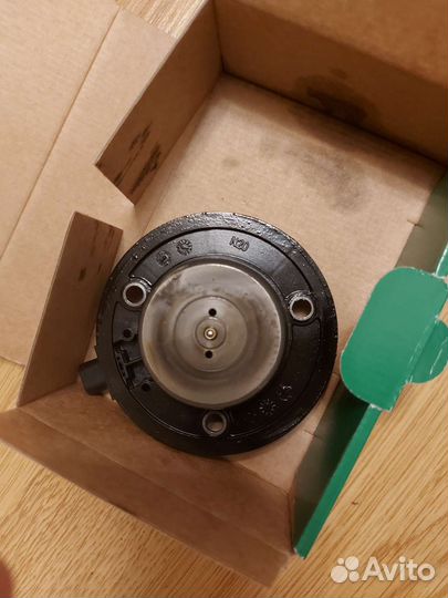 Клапан регулировки фаз газораспредел. оригиналVAG