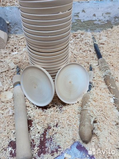 Тарелки из дерева