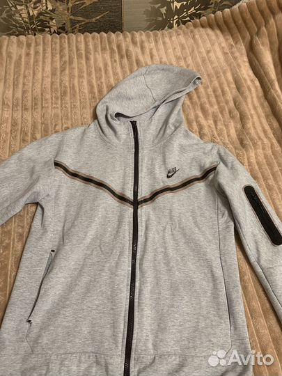 Кофта Tech Fleece