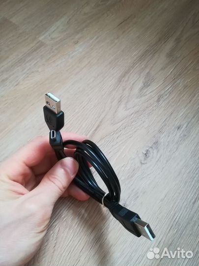 Кабель для зарядки телефона