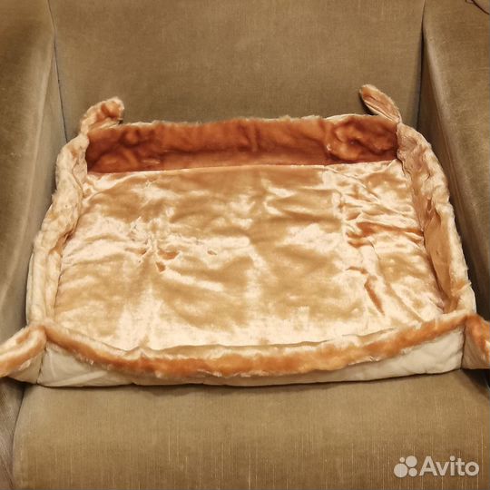 Лежанка меховая коврик для собаки и кошки
