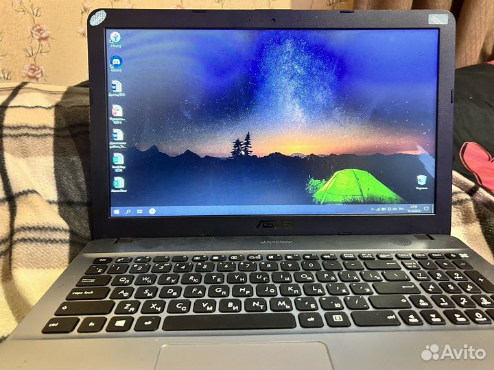Ноутбук asus