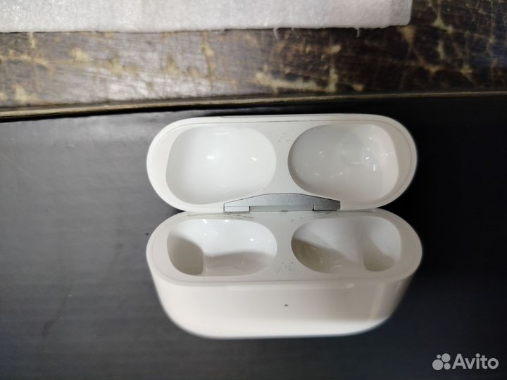 Кейс для наушников apple airpods pro