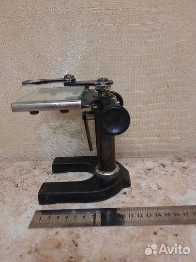 Предметный столик