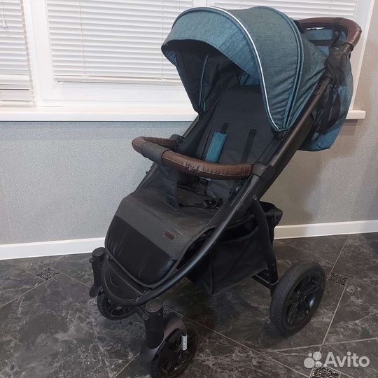 Прогулочная коляска bubago cross air