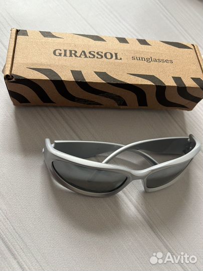 Солнцезащитные очки женские