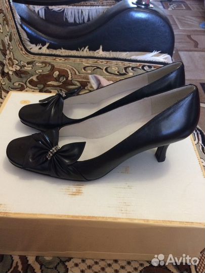 Продам туфли