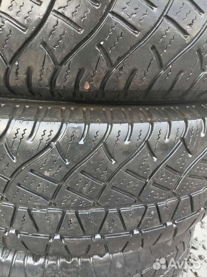 Michelin Latitude Cross 215/65 R16 23C