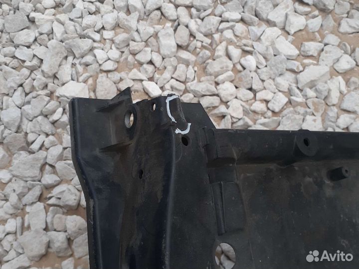 Панель передняя Citroen C4 Picasso