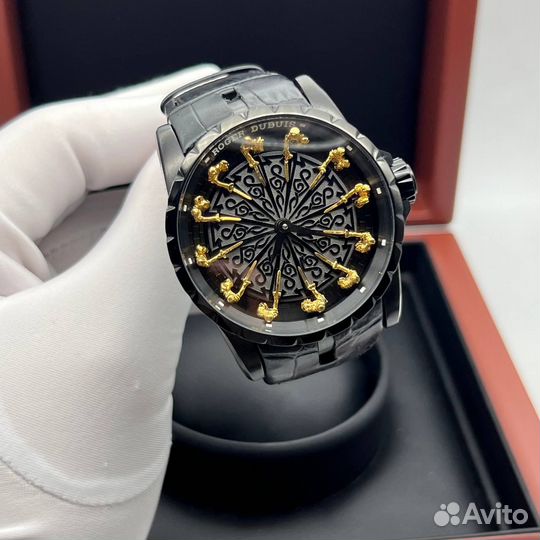 Часы Roger Dubuis