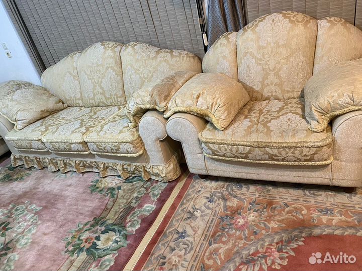 Диван и 2 кресла бу