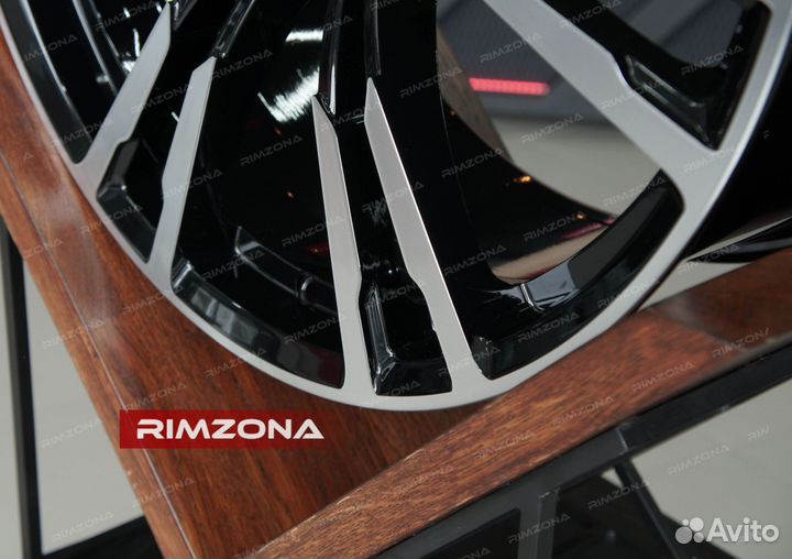 Кованые диски R22 706 style на BMW X5