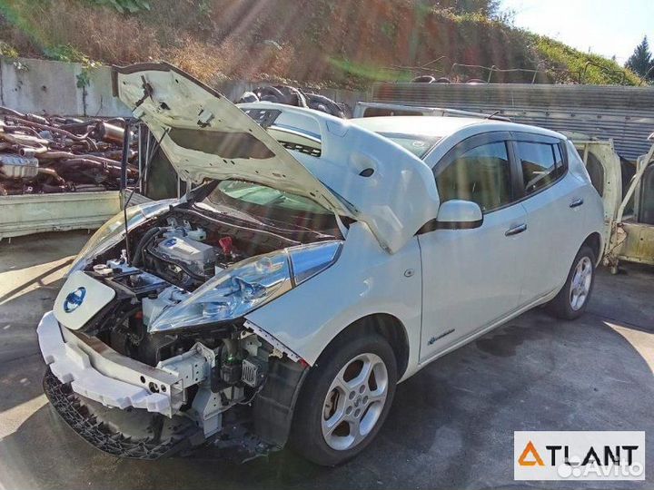 Замок двери задний левый nissan leaf