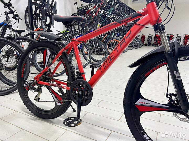 Велосипед на литых дисках