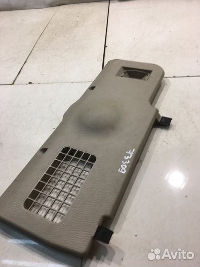 Накладка салона (правая) (Kia Mohave)