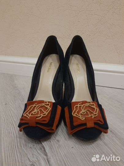Туфли женские
