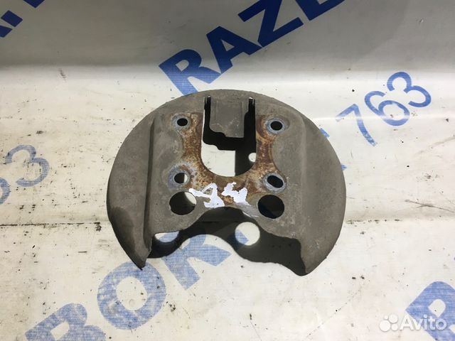 Кожух тормозного диска зад лев citroen C4 1.6 ат х