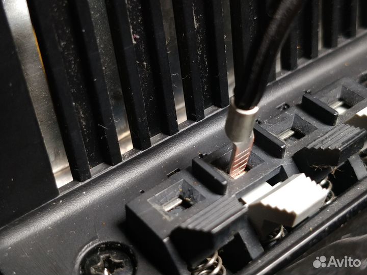 Клемма плоская для винтажной аудиоаппаратуры