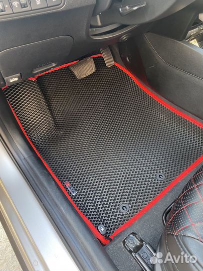 Оригинальные автомобильные коврики EVA