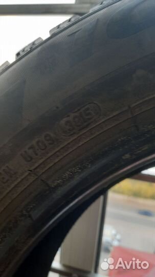 Pirelli Ice Zero 225/55 R17 101T