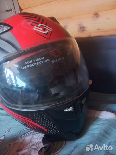 Шлем на мото спорт