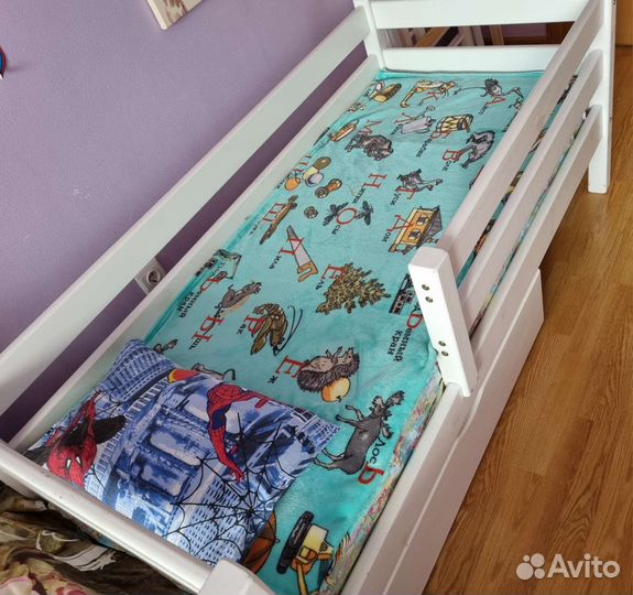 Детская кровать 70*160, бу. Есть матрас