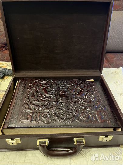 Альбом для фотографий в кейсе