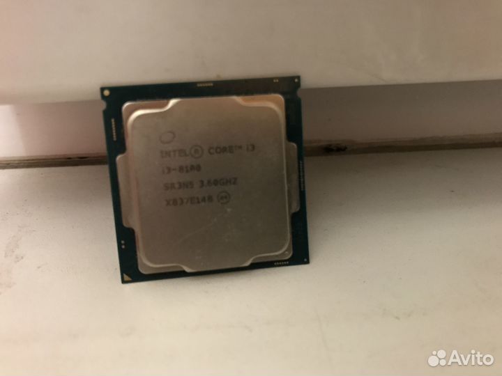 Процессор intel core i3 8100