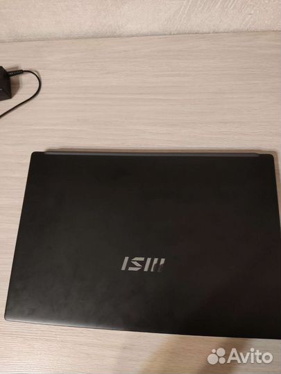 Игровой ноутбук msi
