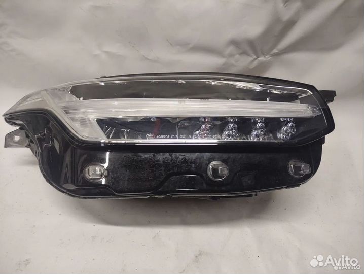 Правая фара Volvo XC90 Full LED 2014-2019