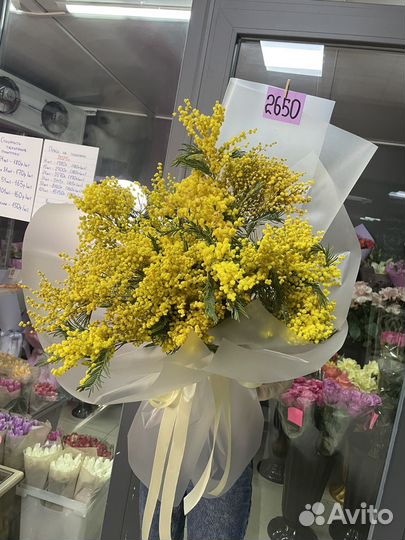 Букеты на 8 марта. Доставка 24/7