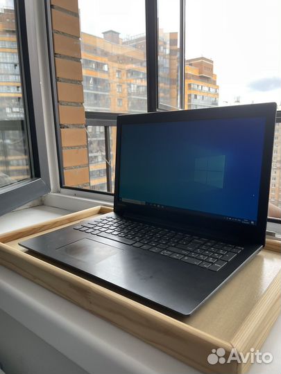 Продам ноутбук lenovo