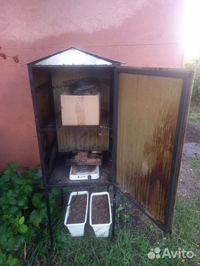 Коптильный шкаф