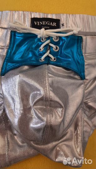 Плавки серебряного цвета, р 46