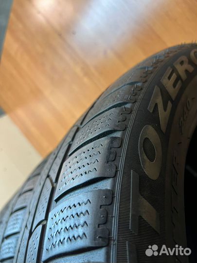 Pirelli Sottozero Winter 240 245/45 R17 95V