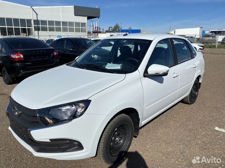 LADA Granta 1.6 МТ, 2023