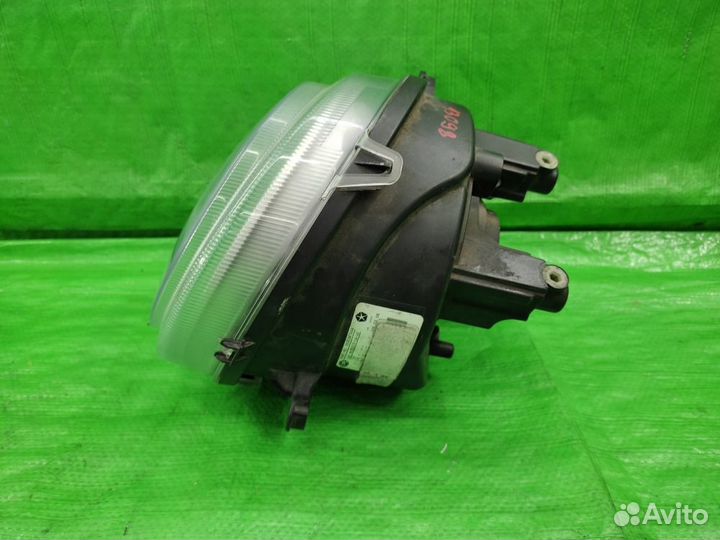 Фара правая Jeep Patriot/Liberty/Compass 06-11