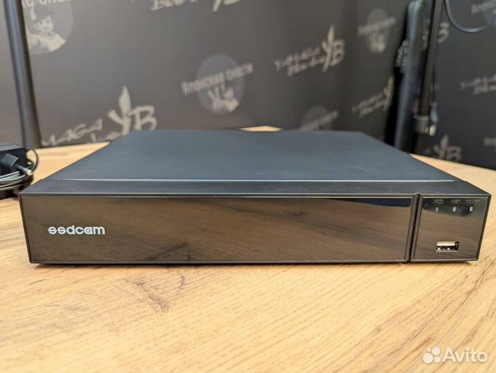 Видеорегистратор ssdcam NVR-1516A