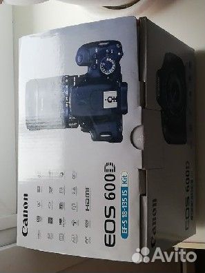 Коробка от Canon EOS 600D