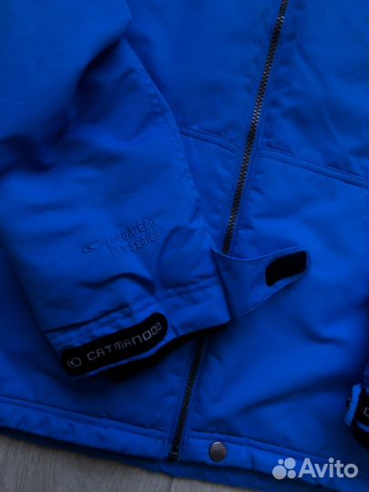 Мужская куртка, цвет ярко