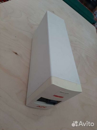 Ибп бесперебойник APC Back-UPS 300