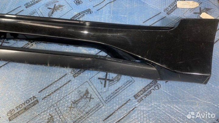 Накладка порога правая Lexus Lx570 2015