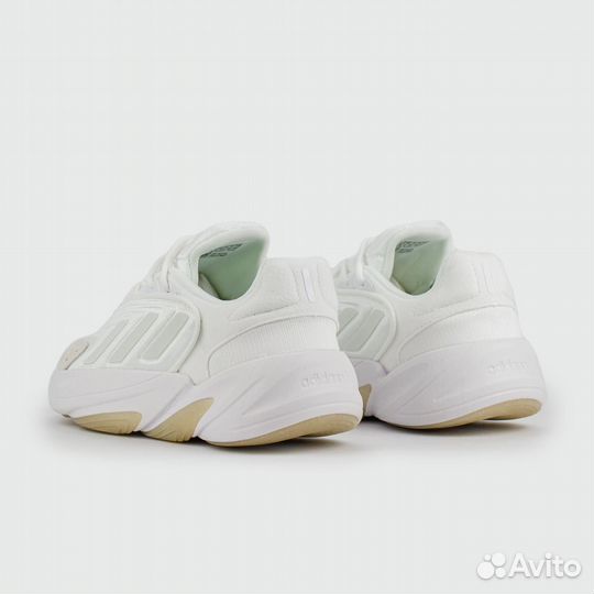 Кроссовки Adidas Ozelia Triple White Wmns