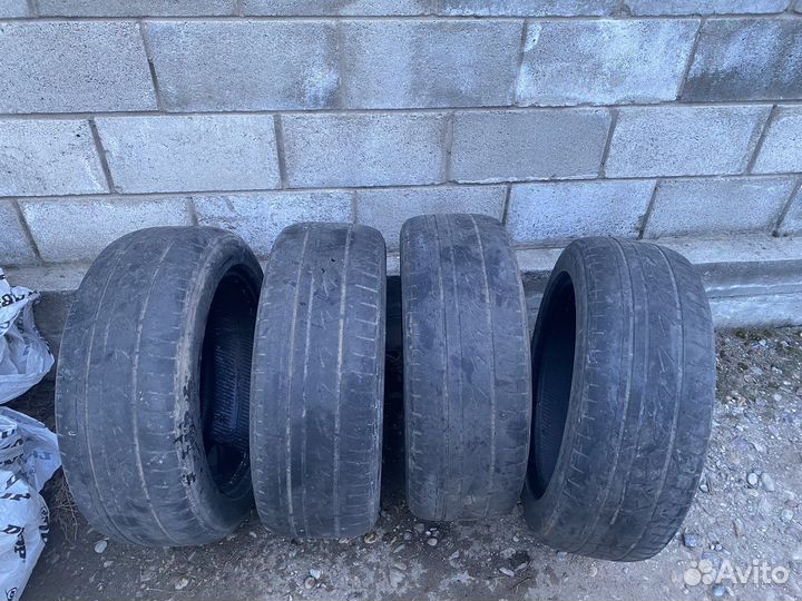 Bridgestone Playz RV PRV 215/55 R17 94V