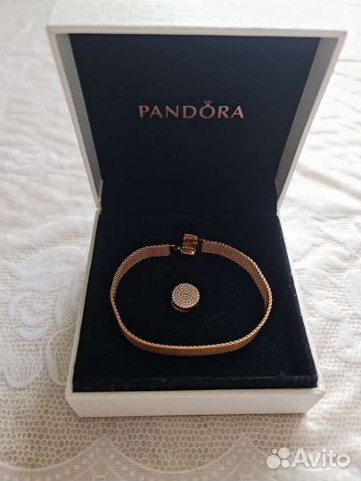 Продаю несколько браслетов Pandora